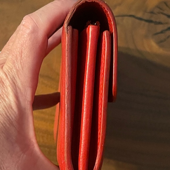 Louis Vuitton Scarlet Leather Wallet - Picture 4 of 7